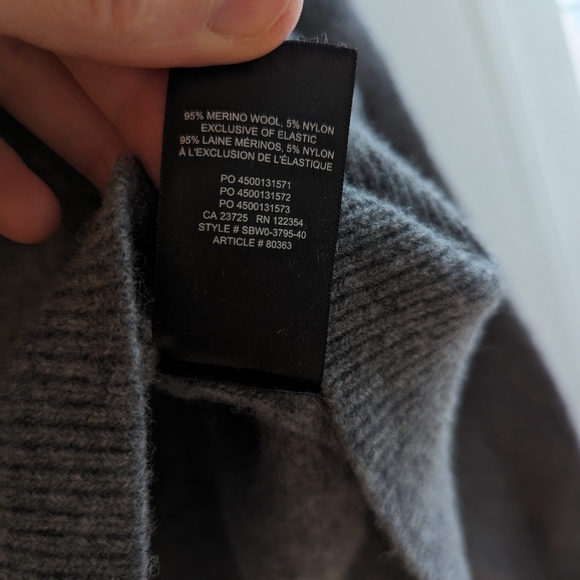 Aritzia grey merino turtleneck - Picture 2 of 4